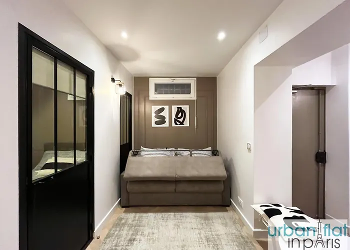 Urban Flat 178 - Cosy Chic 2 Bedroom Flat In Paris